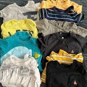 10 baby gap onesies 12-18 months bundle